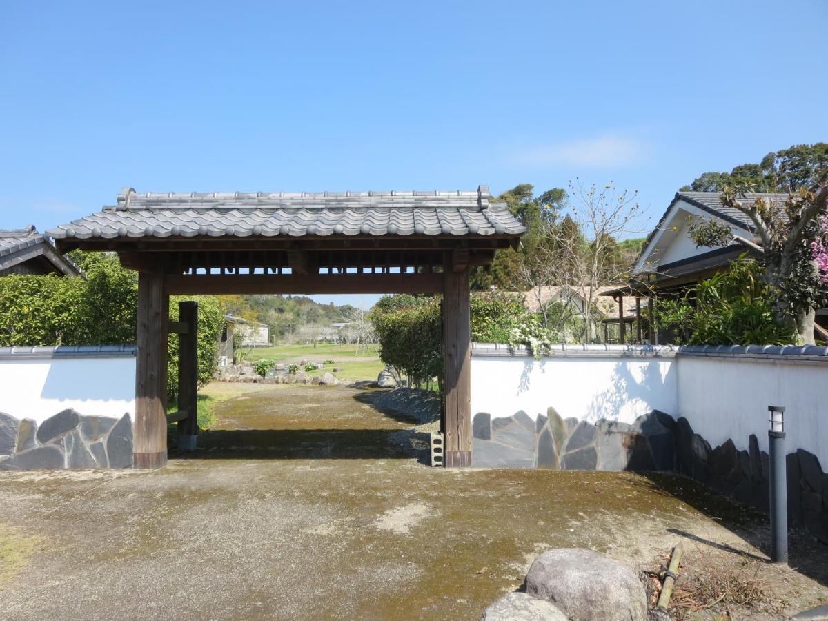 Guesthouse Suzukaze Shibushi Bagian luar foto